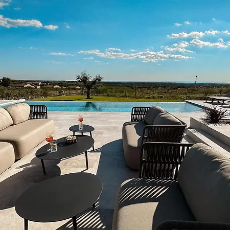 Villa Pure Eidos, Luxury *